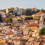 Utsikt över Alfamas tak i Lissabon